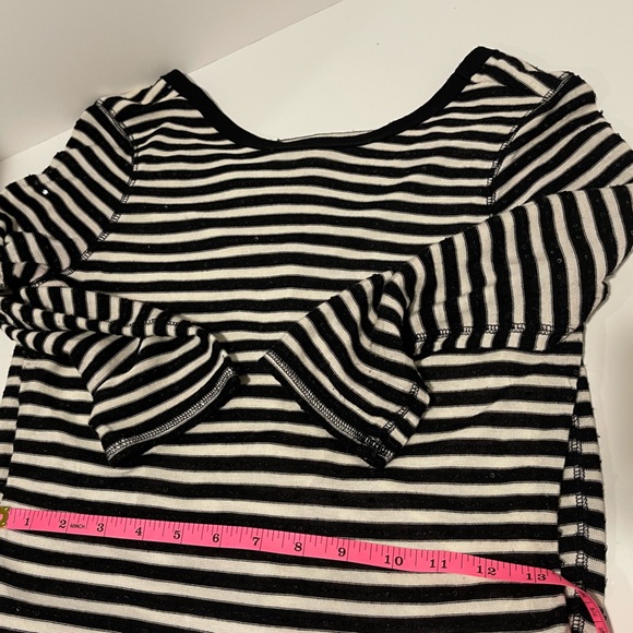 EXPRESS | BLACK AND WHITE STRIPED SEQUIN DRESS WITH 3/4 SLEEVES | SIZE S - Picture 7 of 8